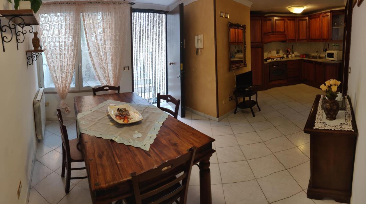 ホテル Hillary House フィウミチーノ エクステリア 写真